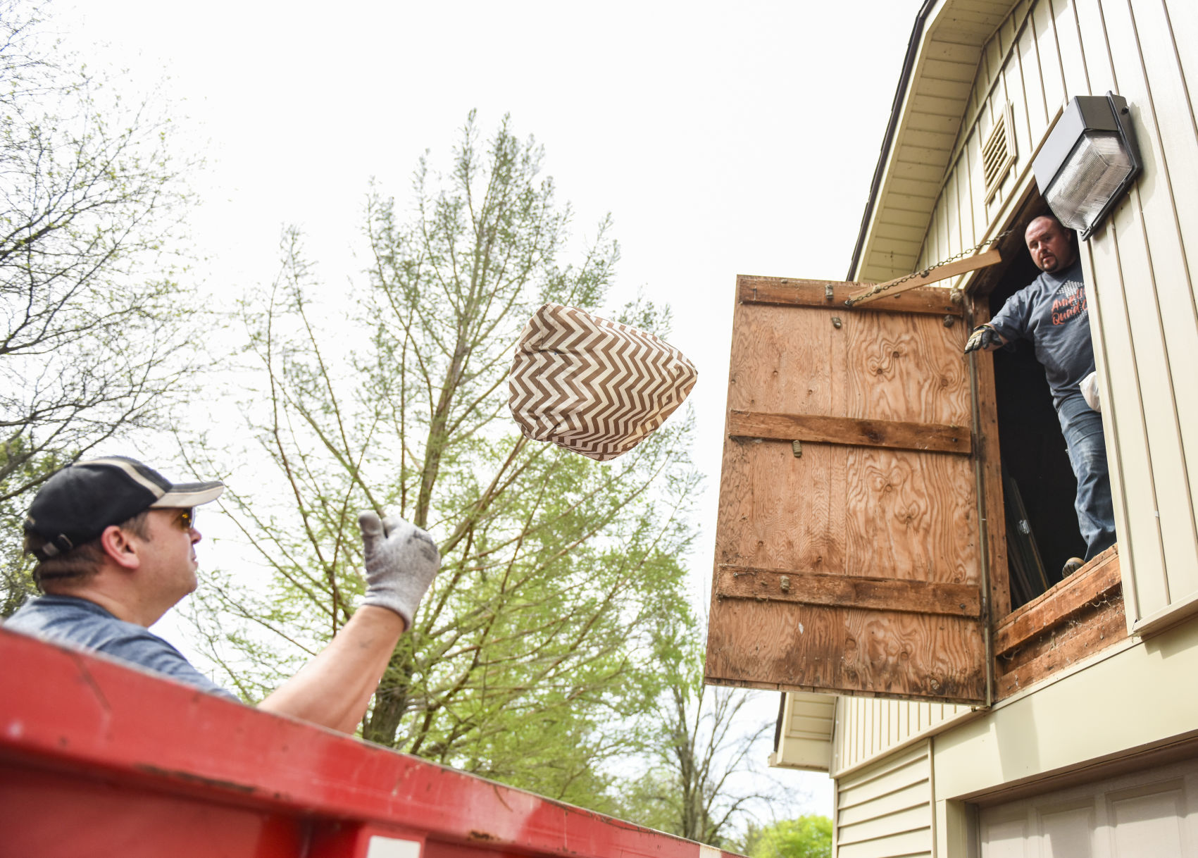 051719-mda-nws-dayofcaring-06.jpg